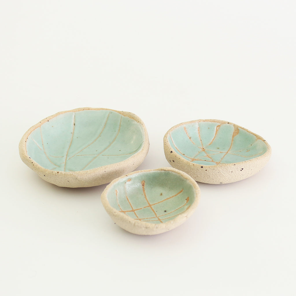 Handmade Pottery: Wonky Bowls Mint Green