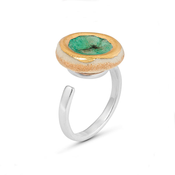 Side view of emerald reef glass small round sterling silver adjustable ring gold lustre